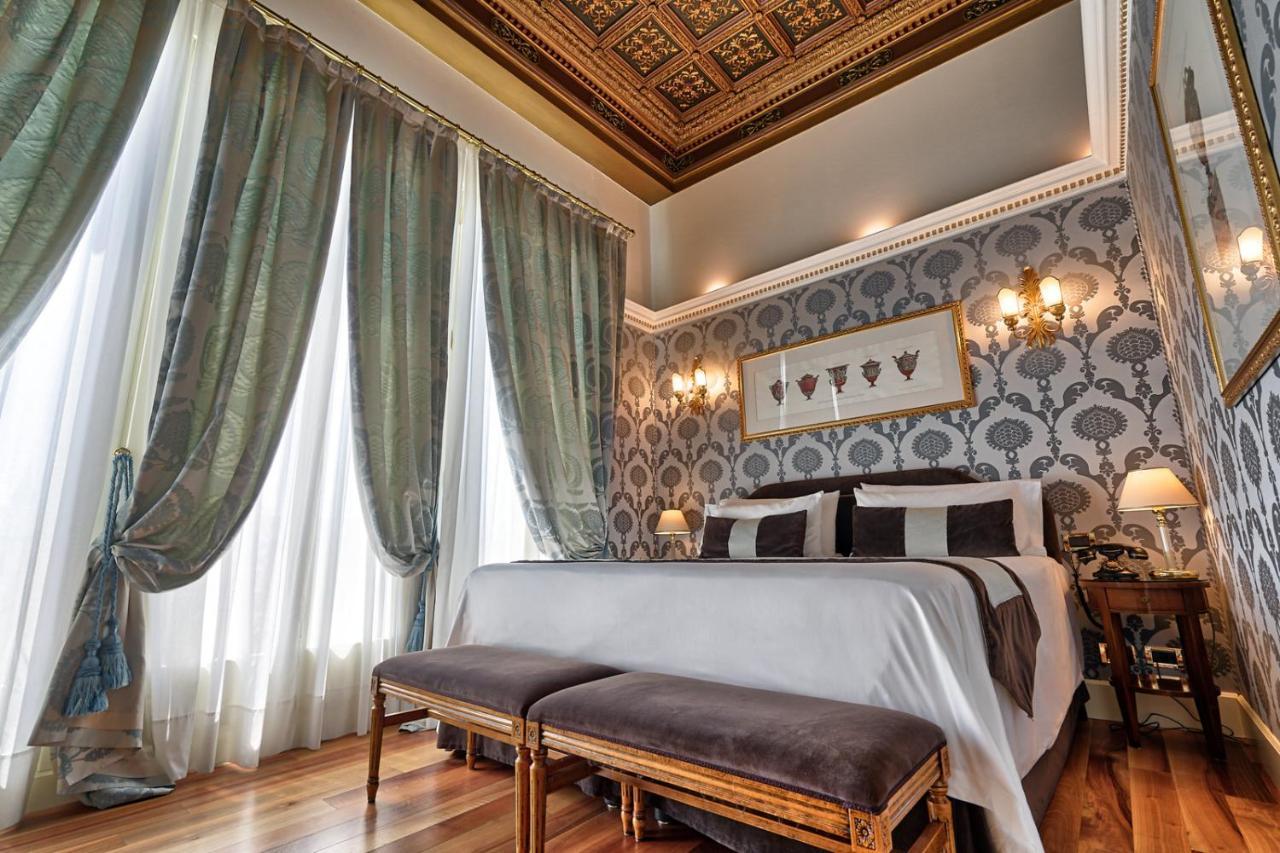Londra Palace Venezia Екстериор снимка