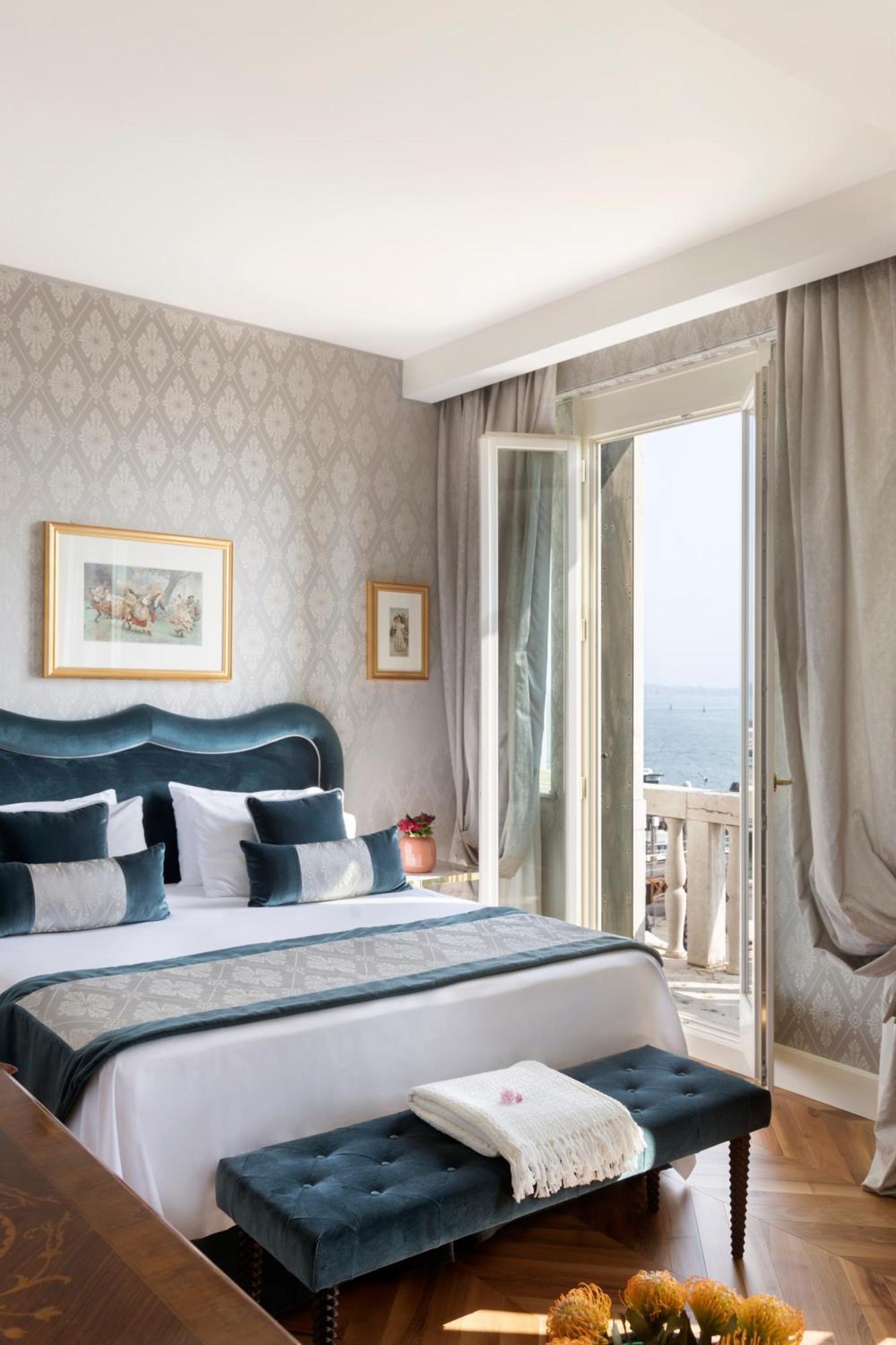 Londra Palace Venezia Екстериор снимка